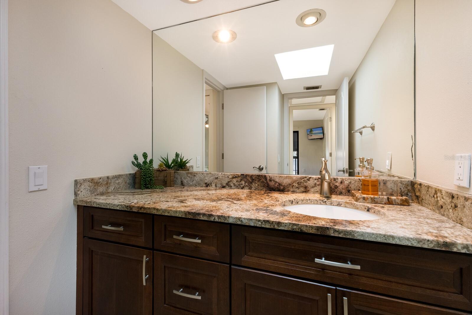 1479 LANDINGS CIR #41 — photo 45
