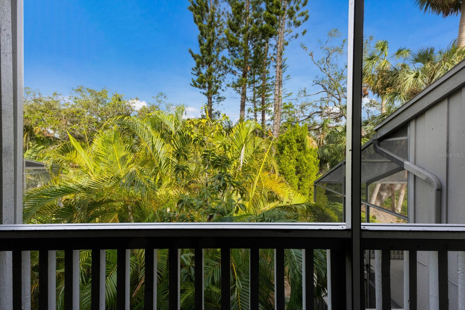 1479 LANDINGS CIR #41 — photo 34
