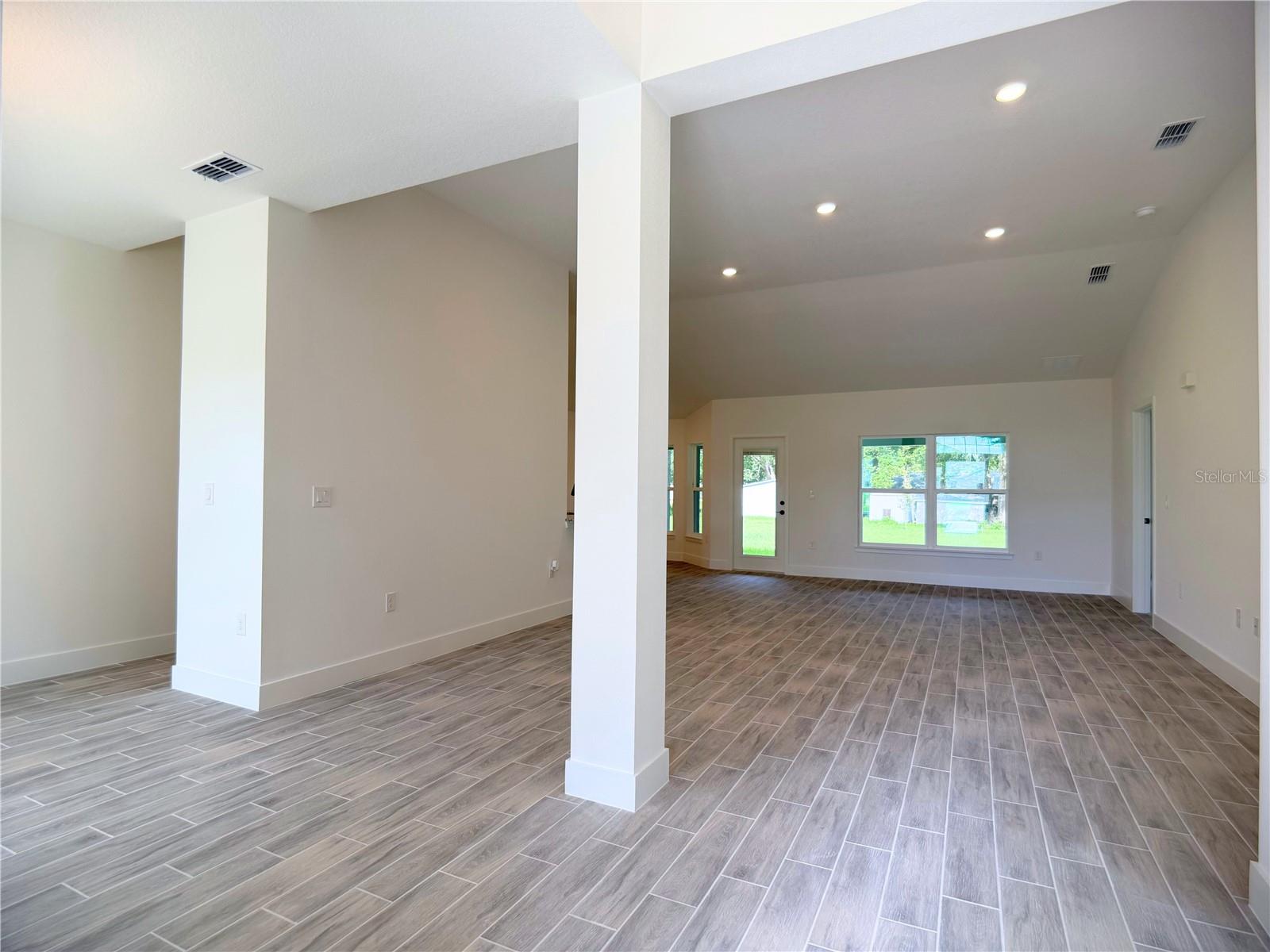 36861 HIDDEN VIEW CIR — photo 4