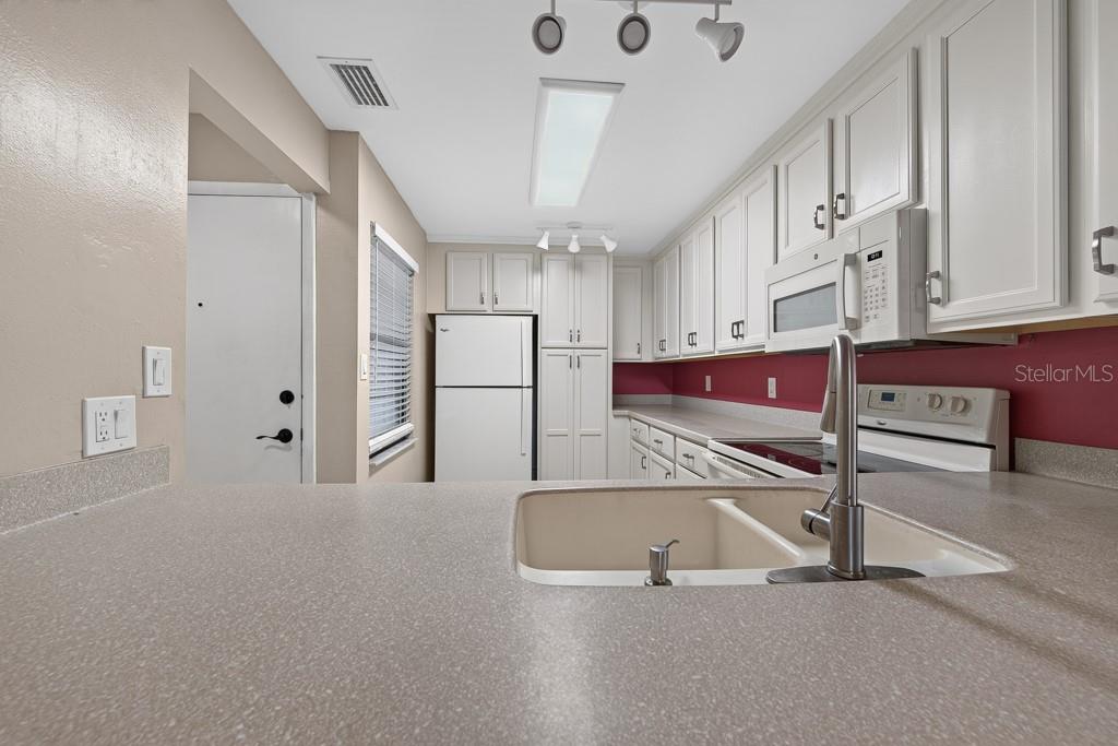 12300 VONN RD #4307 — photo 16