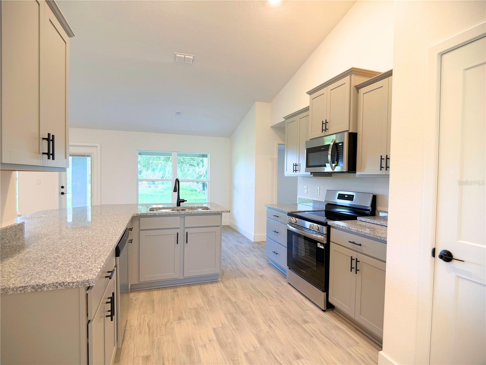 36893 HIDDEN VIEW CIRCLE — photo 7