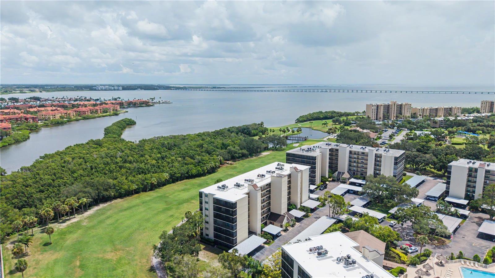 3300 COVE CAY DR #7D — photo 4
