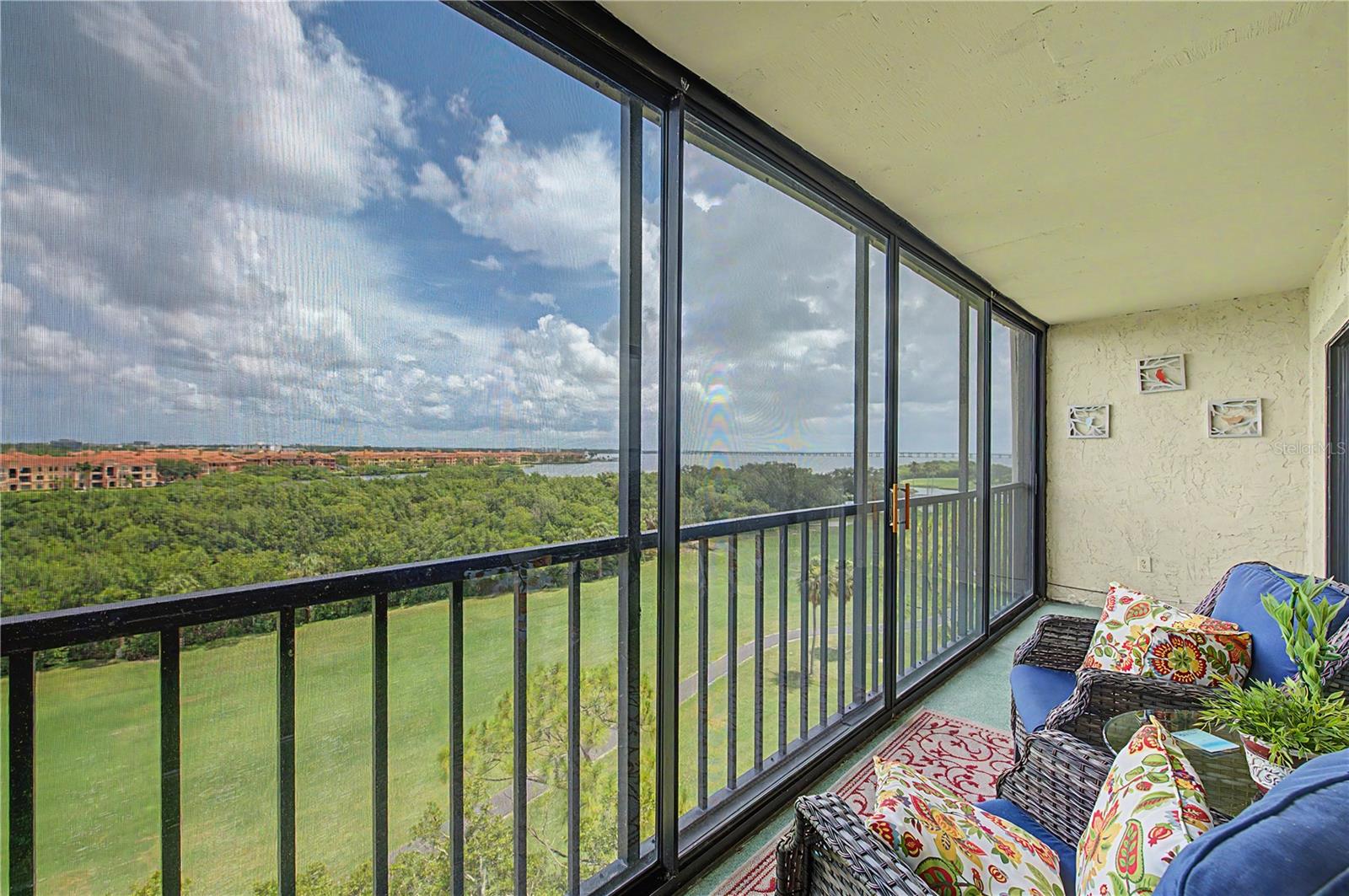 3300 COVE CAY DR #7D — photo 29