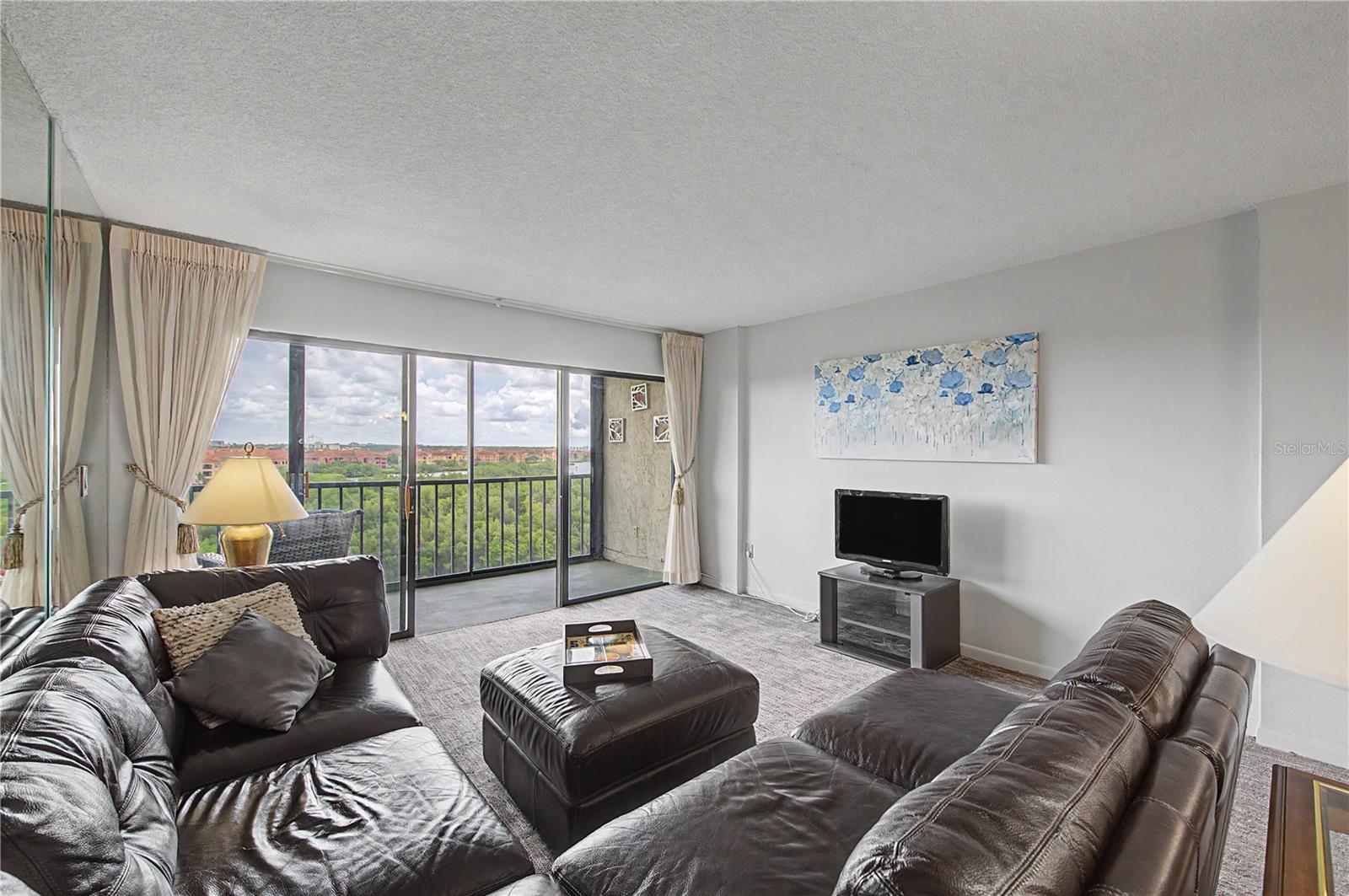 3300 COVE CAY DR #7D — photo 12