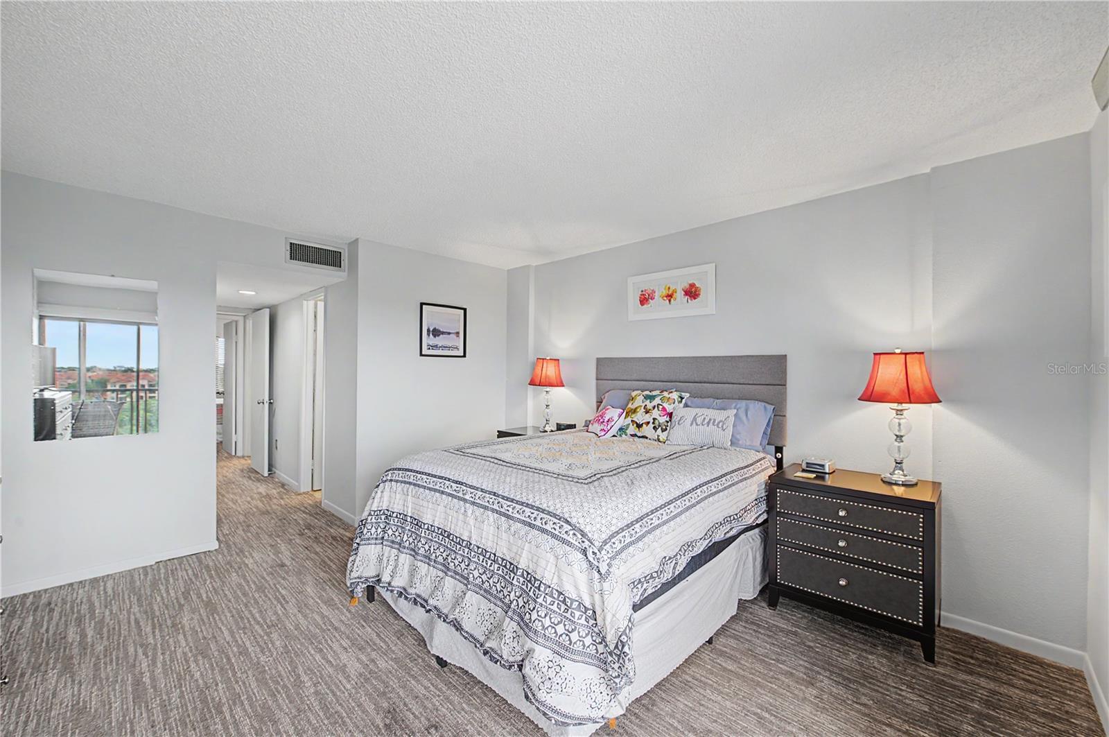 3300 COVE CAY DR #7D — photo 21