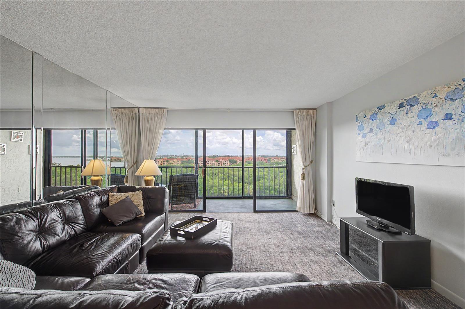 3300 COVE CAY DR #7D — photo 15