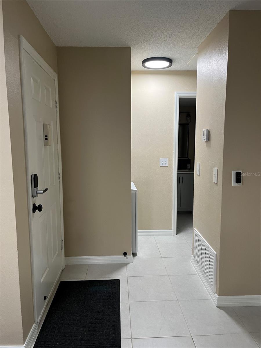 211 THORN TREE PL — photo 19