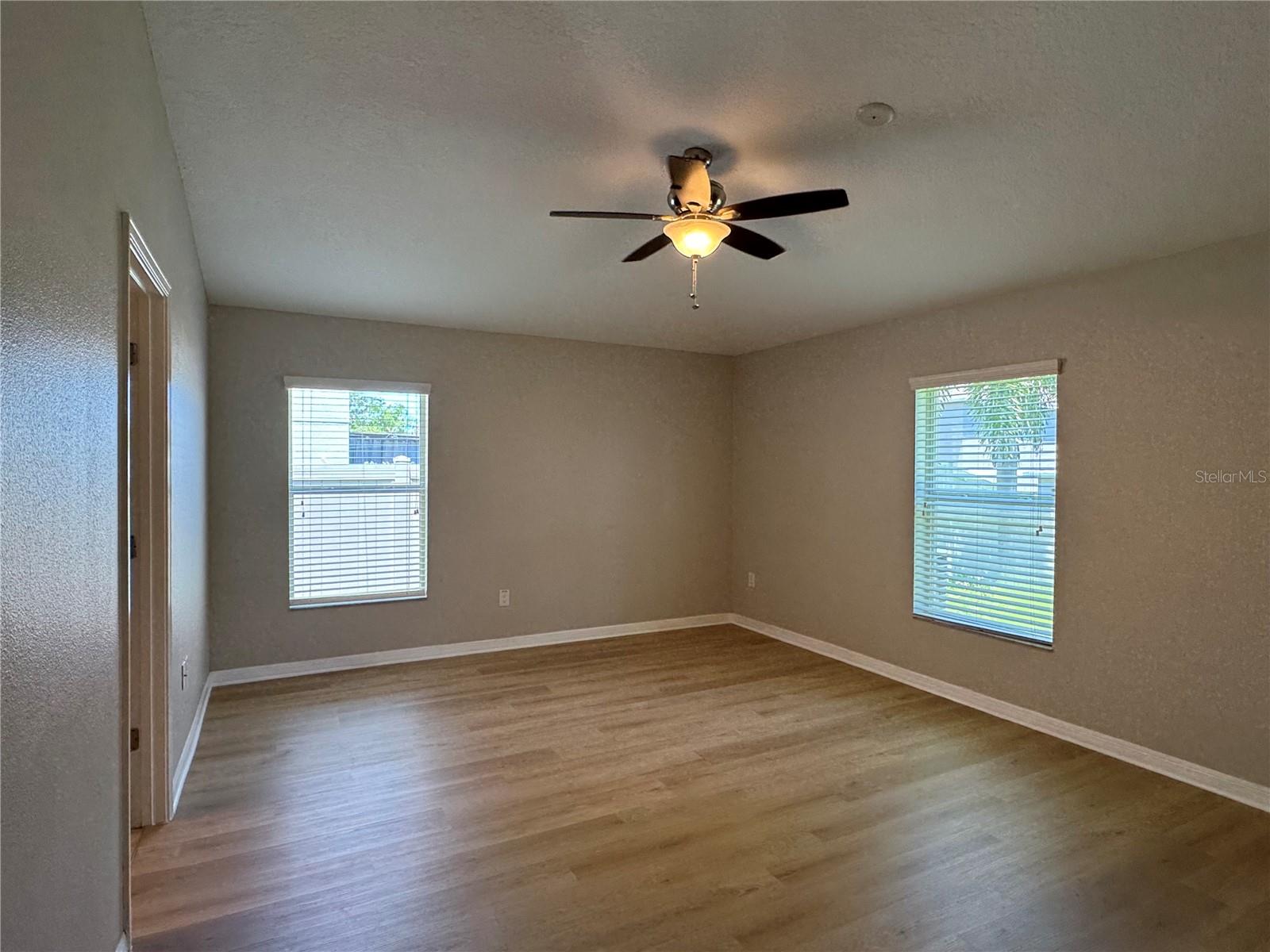 10405 SUMMER AZURE DR — photo 16