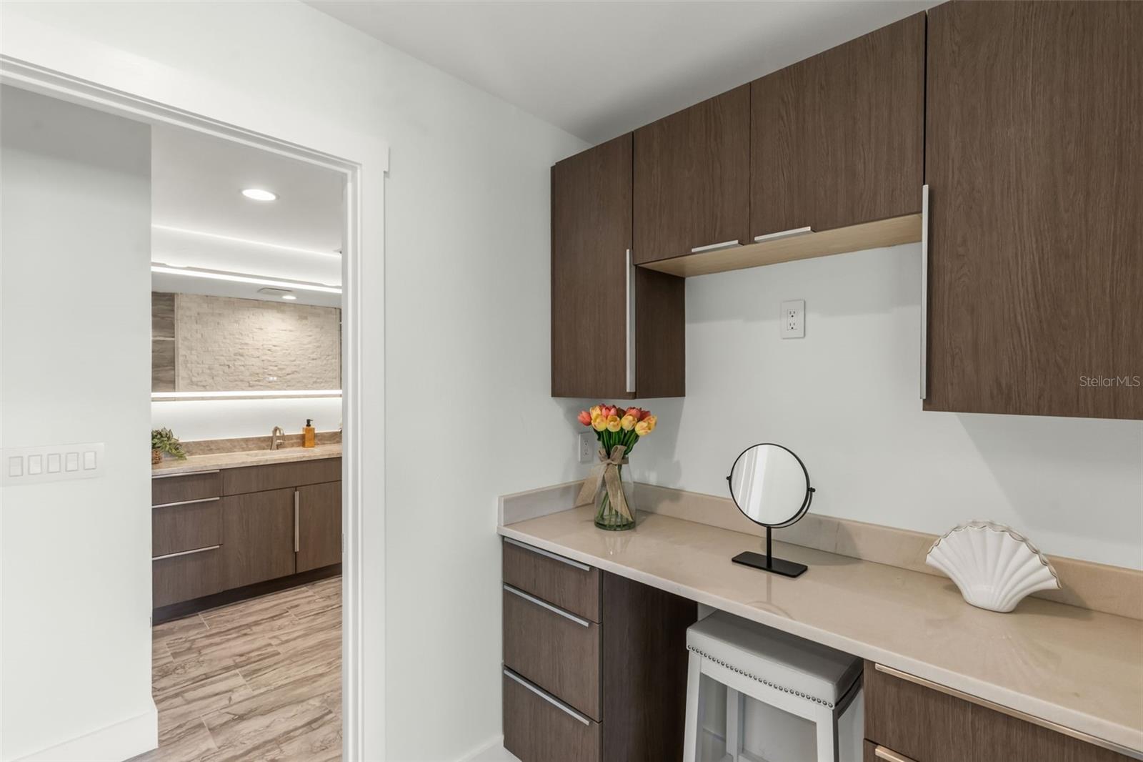 4598 CLEARWATER HARBOR DR S — photo 24