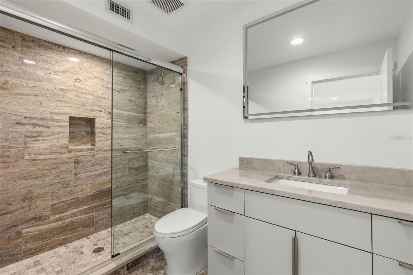 4598 CLEARWATER HARBOR DR S — photo 34