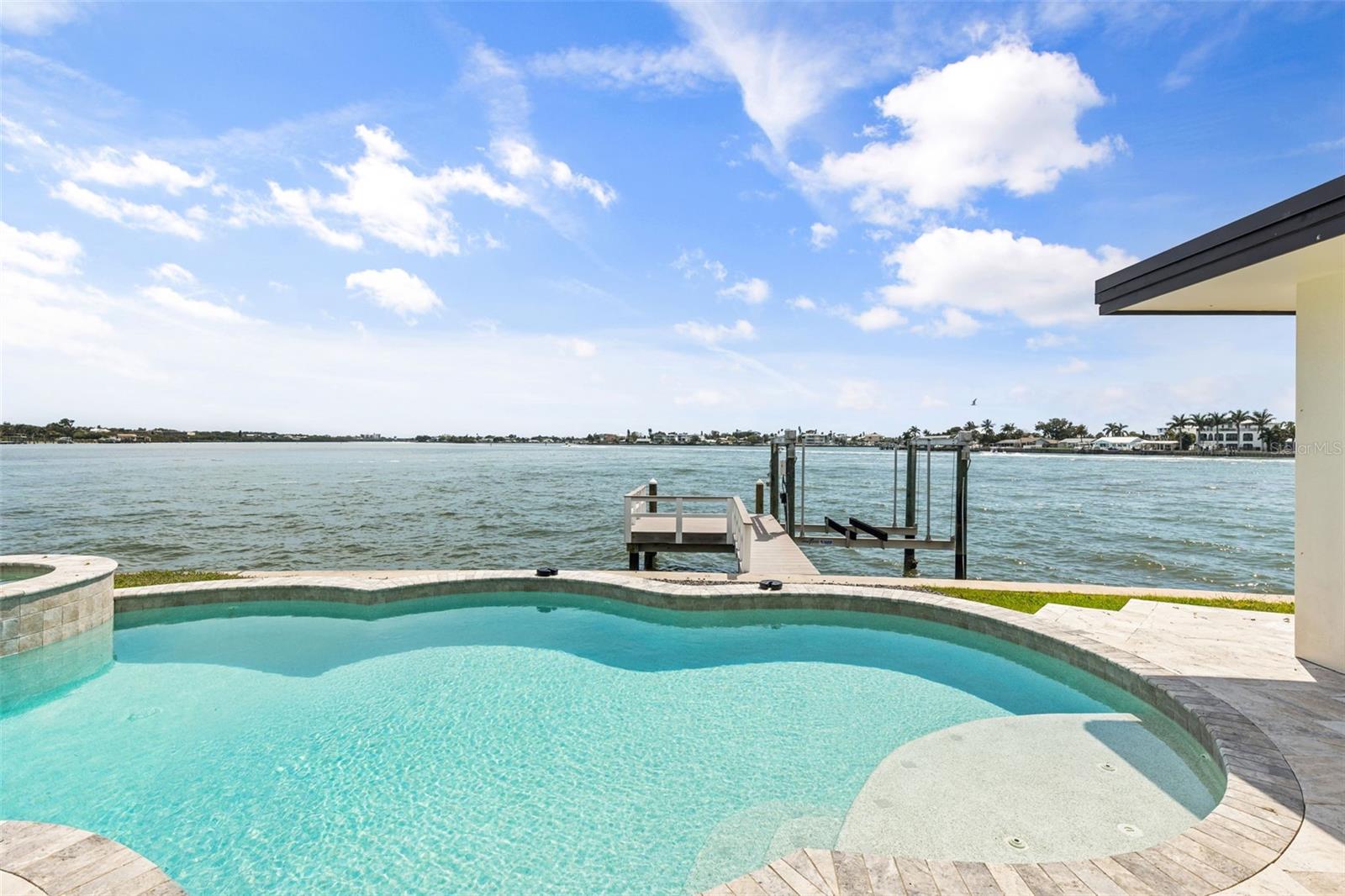 4598 CLEARWATER HARBOR DR S — photo 3