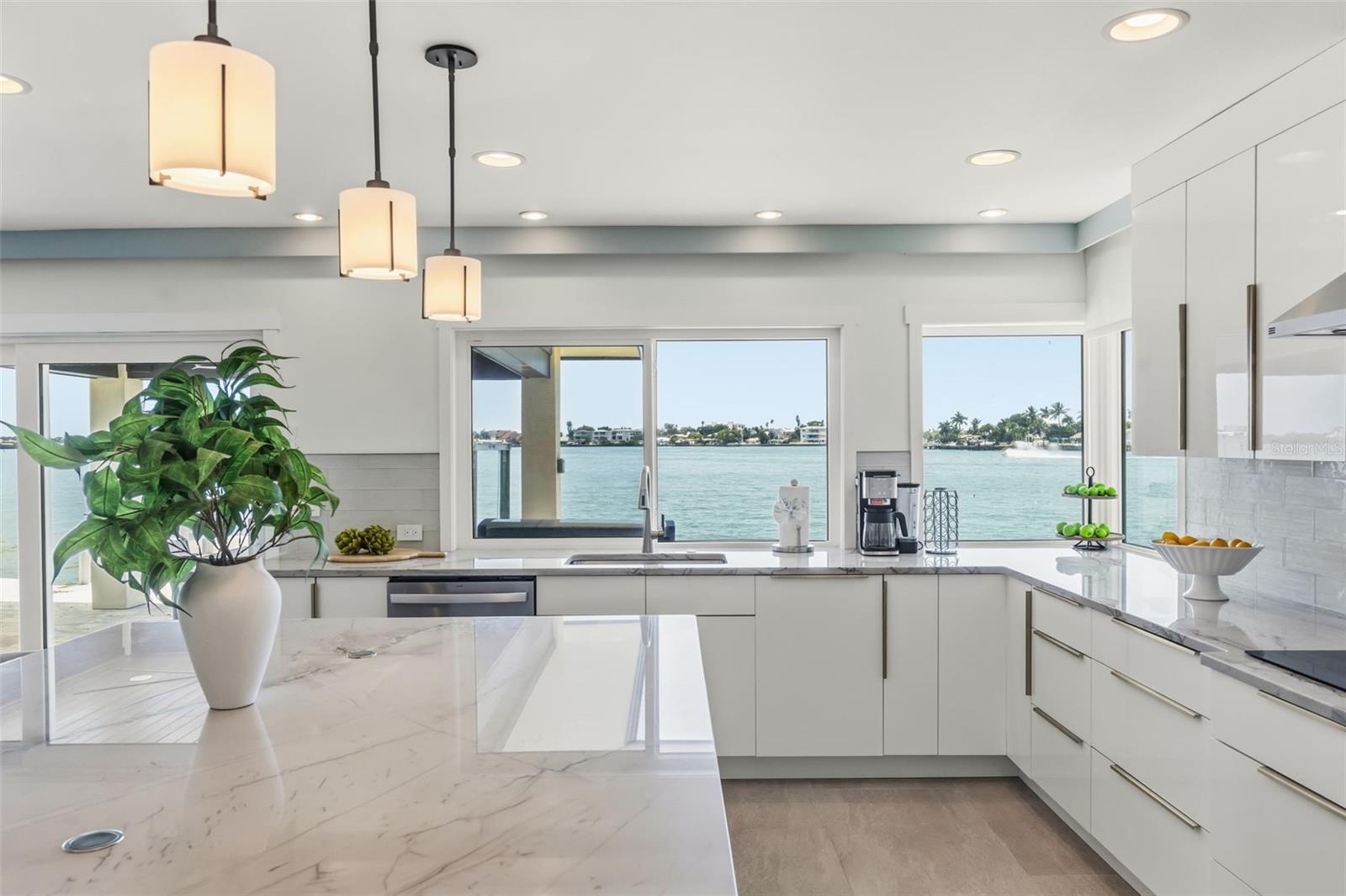 4598 CLEARWATER HARBOR DR S — photo 16