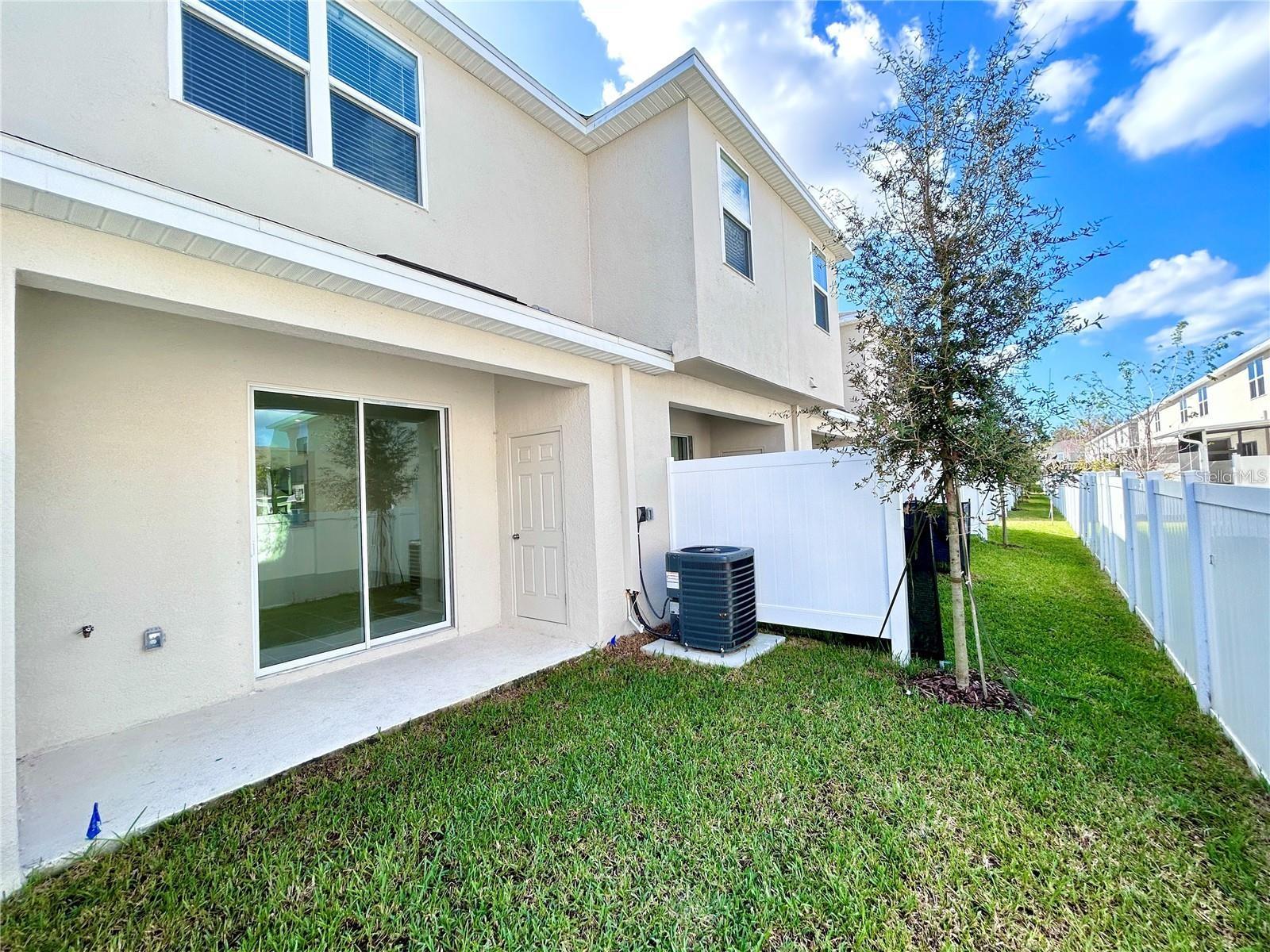6248 FAIRMONT LN — photo 17
