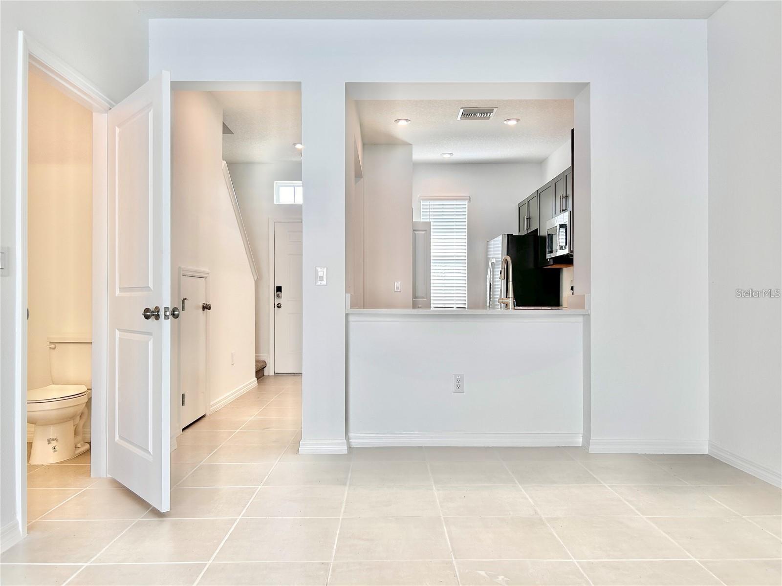6248 FAIRMONT LN — photo 5
