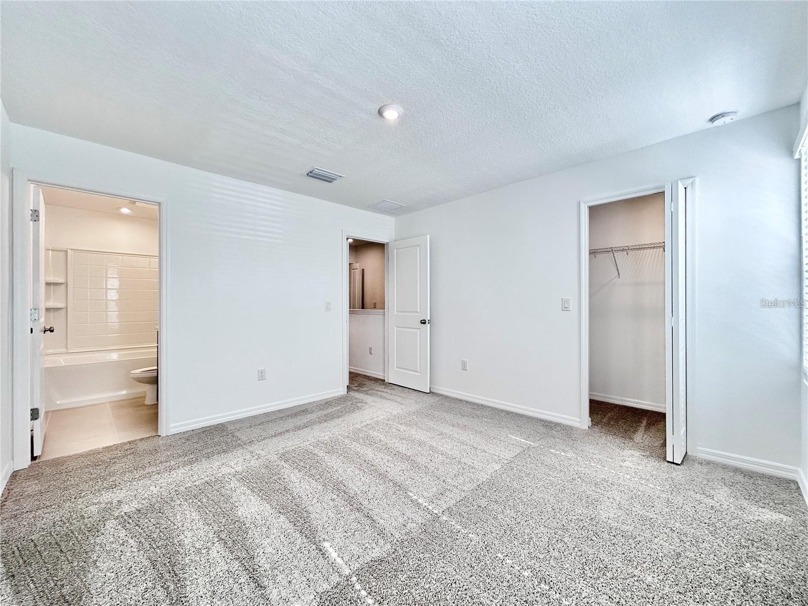 6248 FAIRMONT LN — photo 11