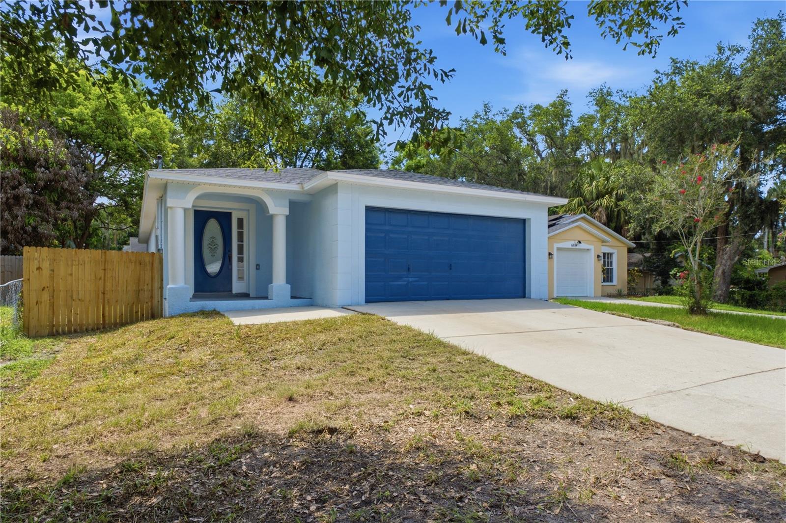 6812 LYMAN AVE — photo 2