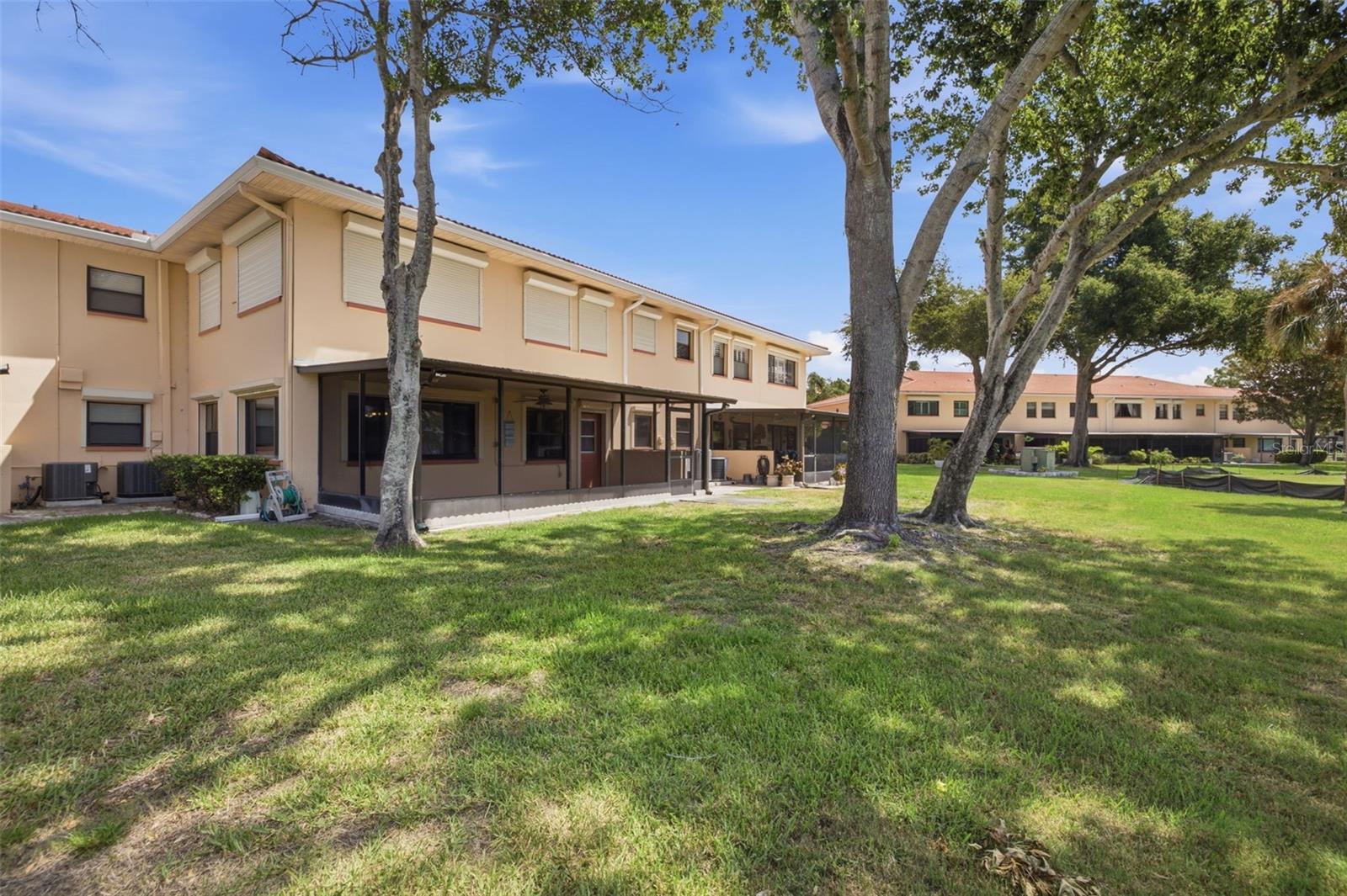 8140 TERRACE GARDEN DR #103 — photo 31