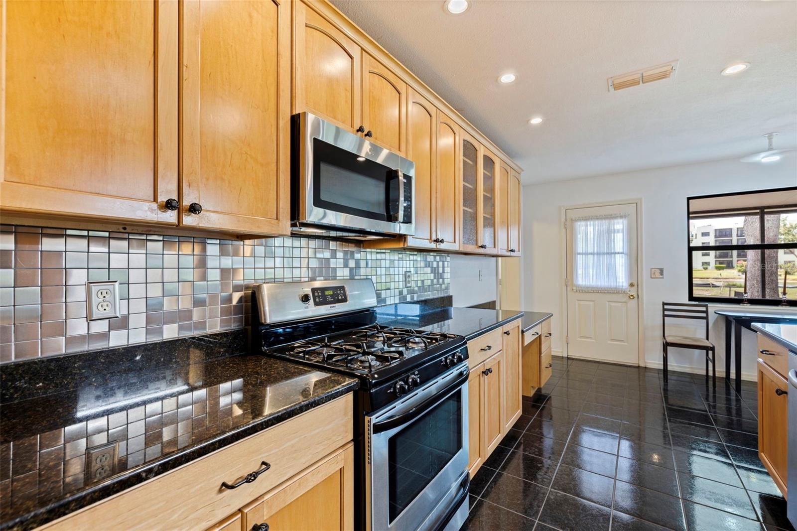8140 TERRACE GARDEN DR #103 — photo 21