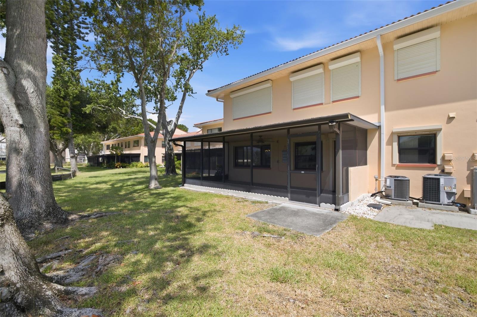 8140 TERRACE GARDEN DR #103 — photo 29
