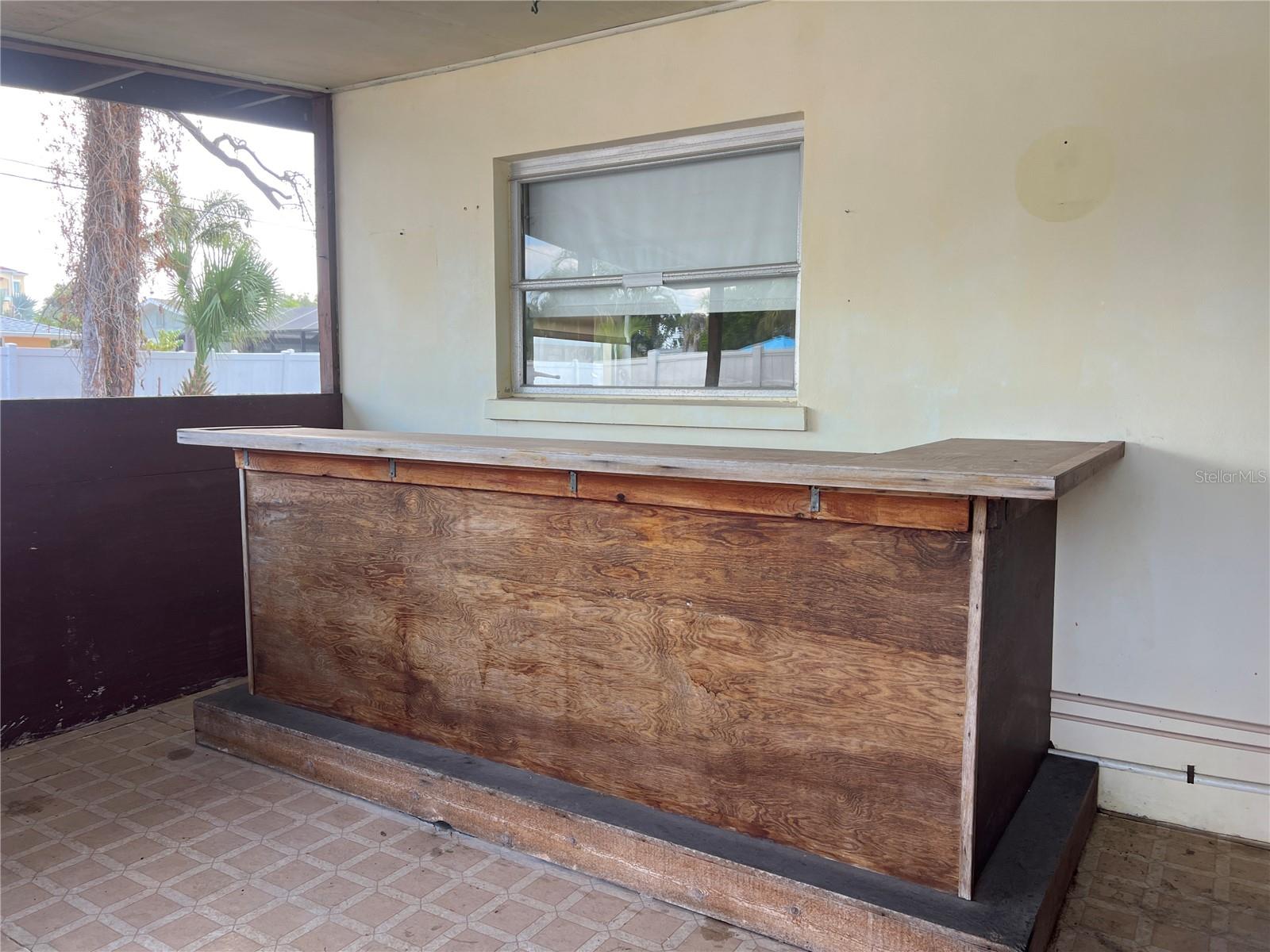 321 ALBA ST E — photo 26