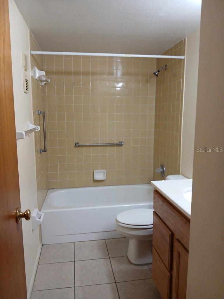 7560 92ND ST #201B — photo 6