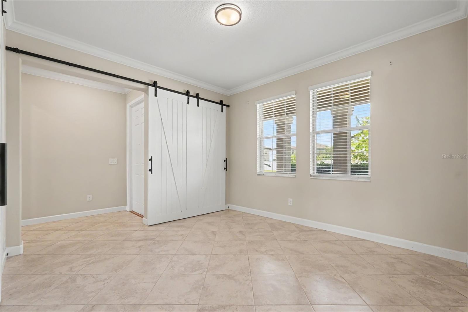 9173 SHADYSIDE LN — photo 8