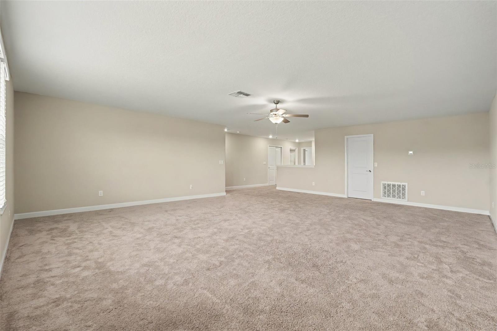 9173 SHADYSIDE LN — photo 28