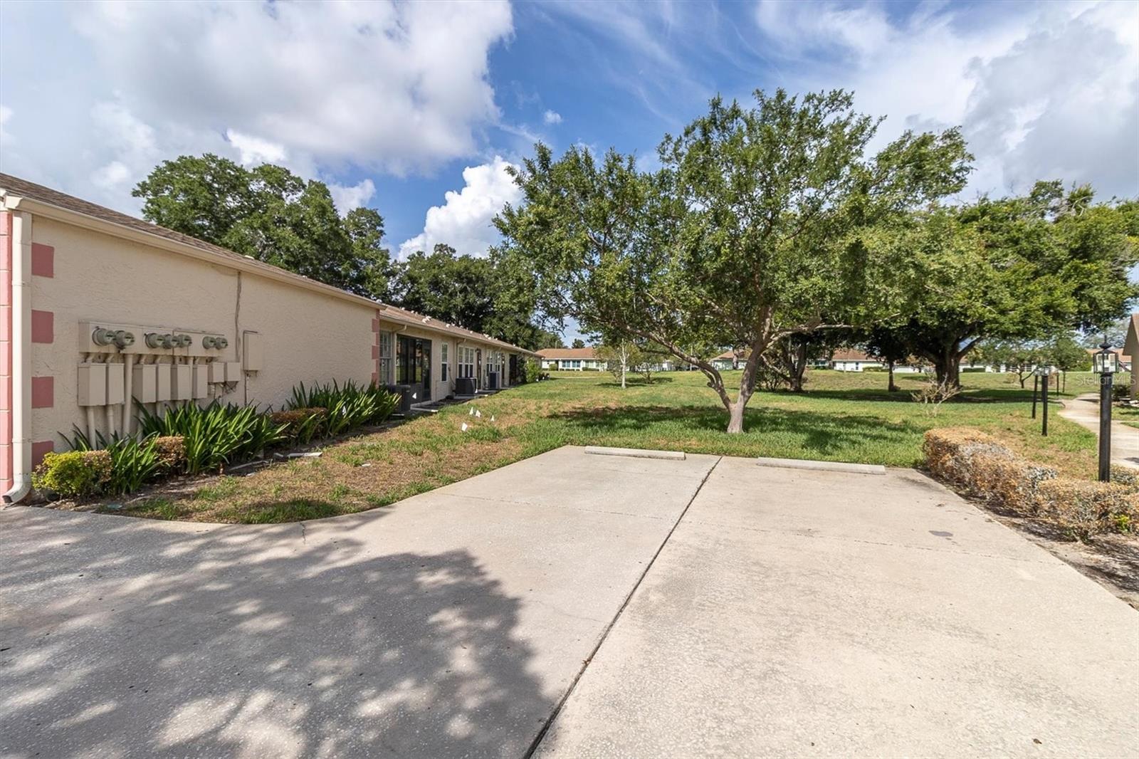 11337 VERSAILLES LN — photo 40
