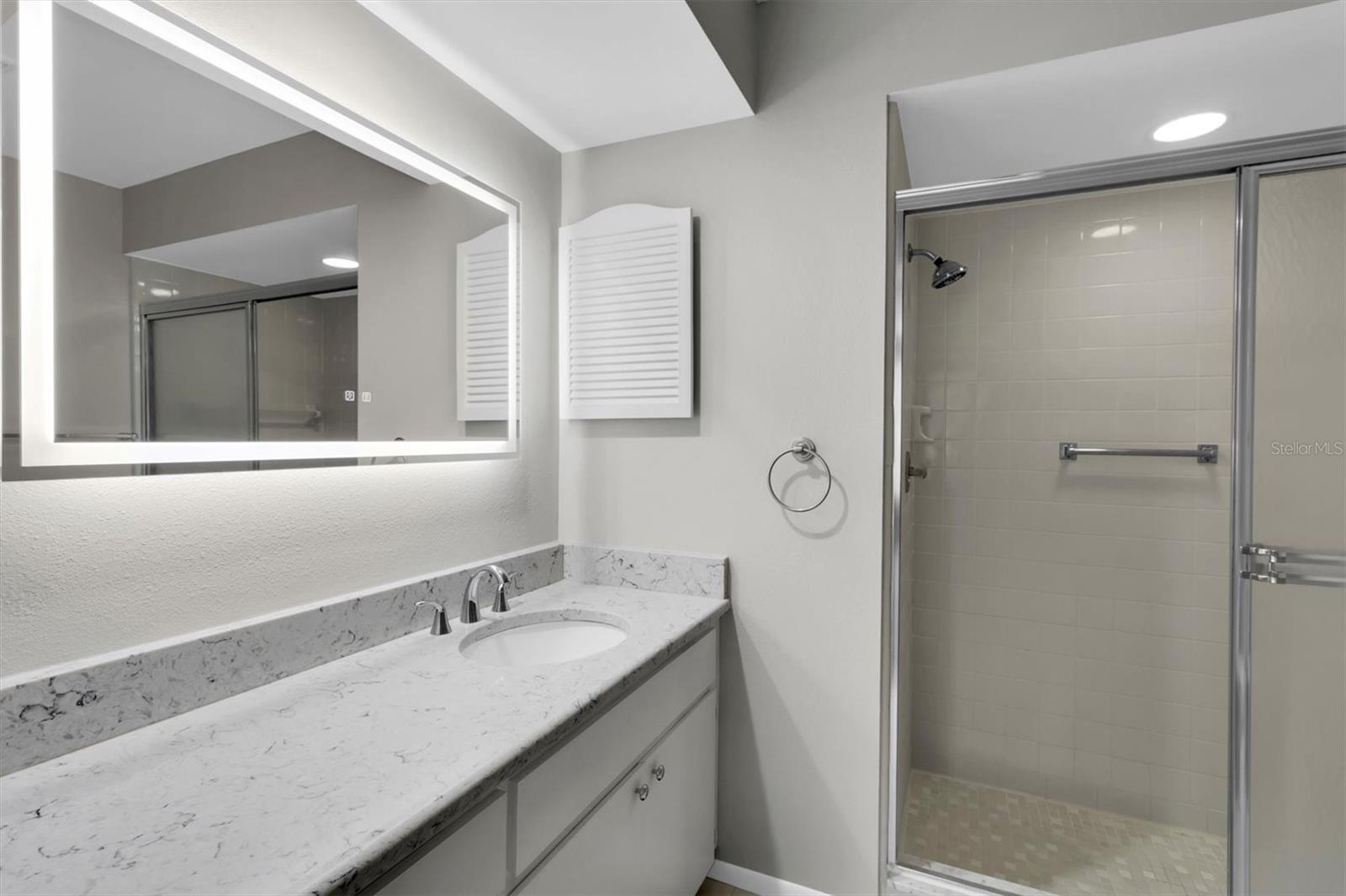 11337 VERSAILLES LN — photo 28