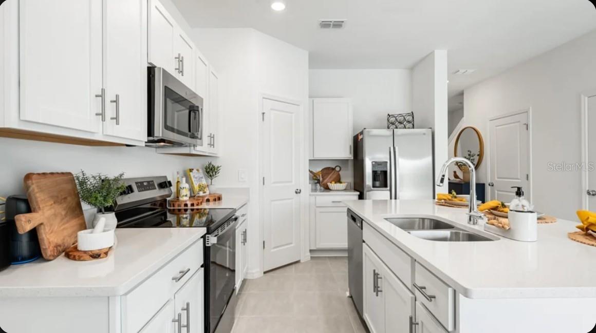 10802 ECLIPSE ST — photo 6