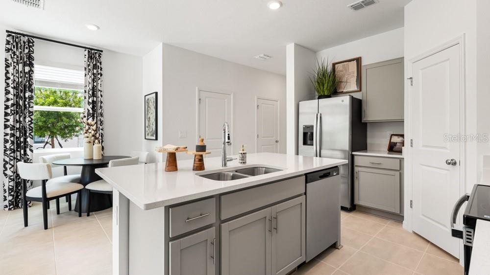 10810 ECLIPSE ST — photo 6