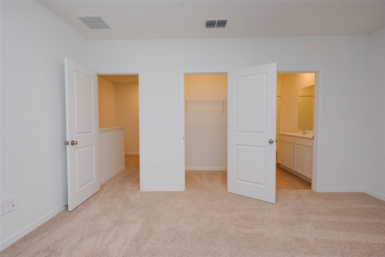 11194 TREASURE SWALE WAY — photo 33