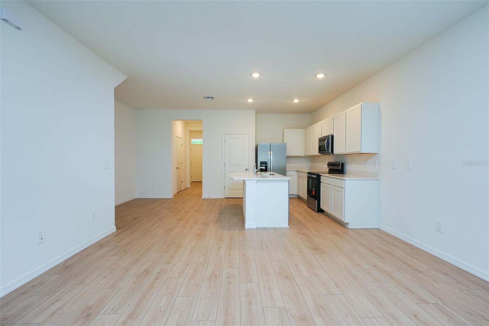 11194 TREASURE SWALE WAY — photo 25