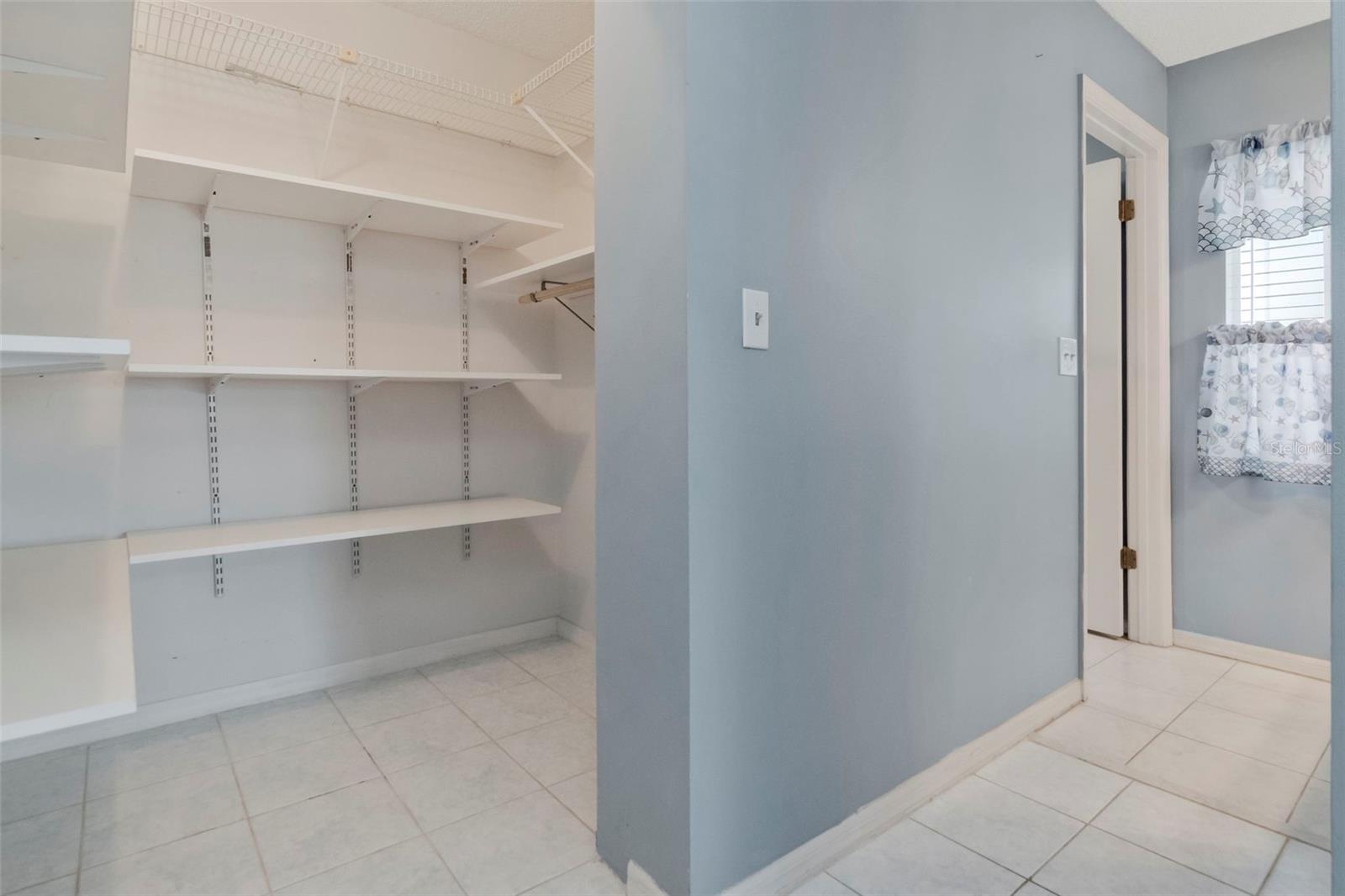 303 BARSTOW CT — photo 57