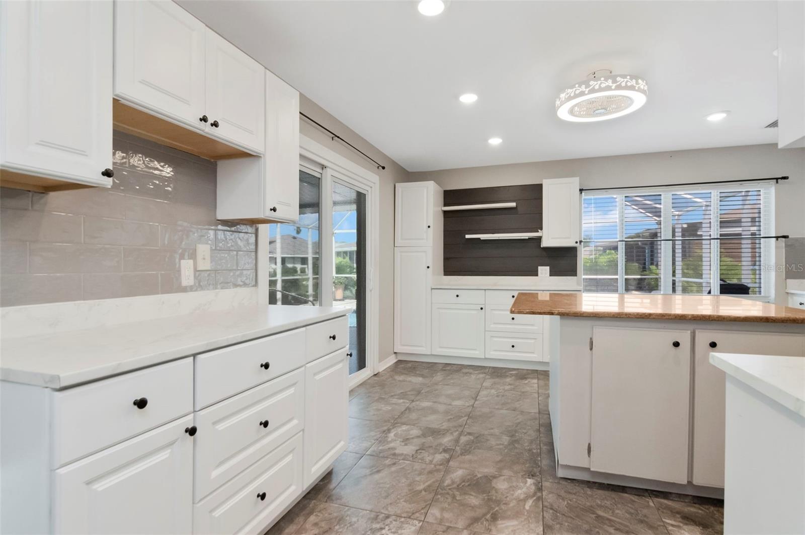 303 BARSTOW CT — photo 19