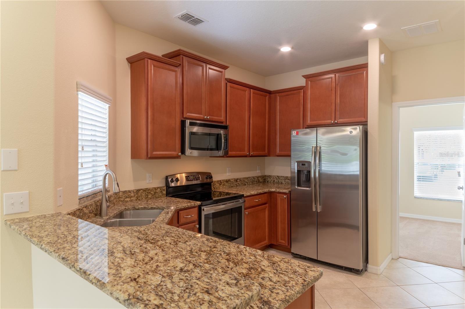 31235 CLARIDGE PL — photo 7