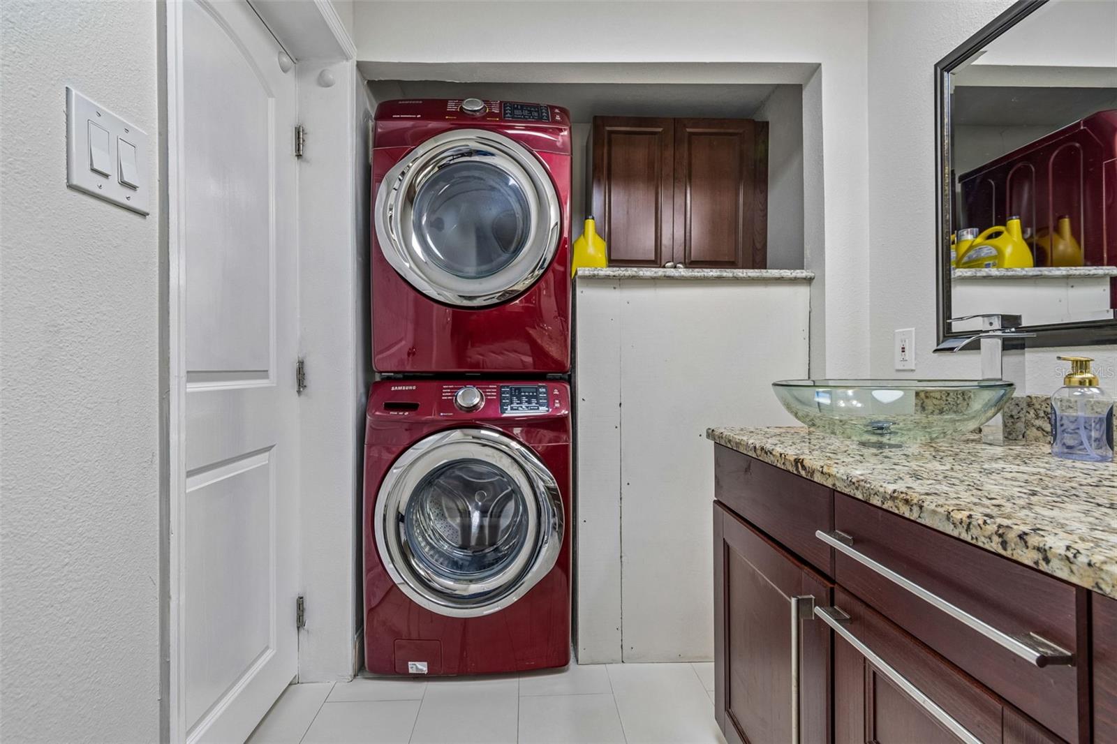 3282 HONEYSUCKLE RD — photo 45