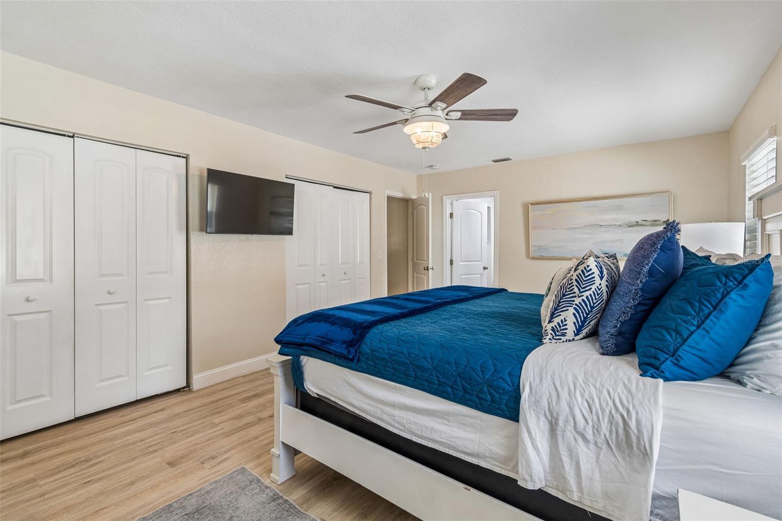 3282 HONEYSUCKLE RD — photo 41