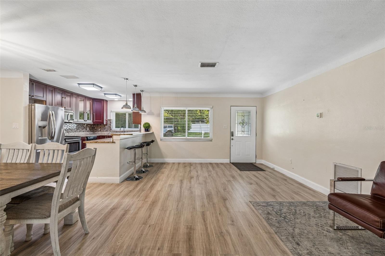 3282 HONEYSUCKLE RD — photo 19