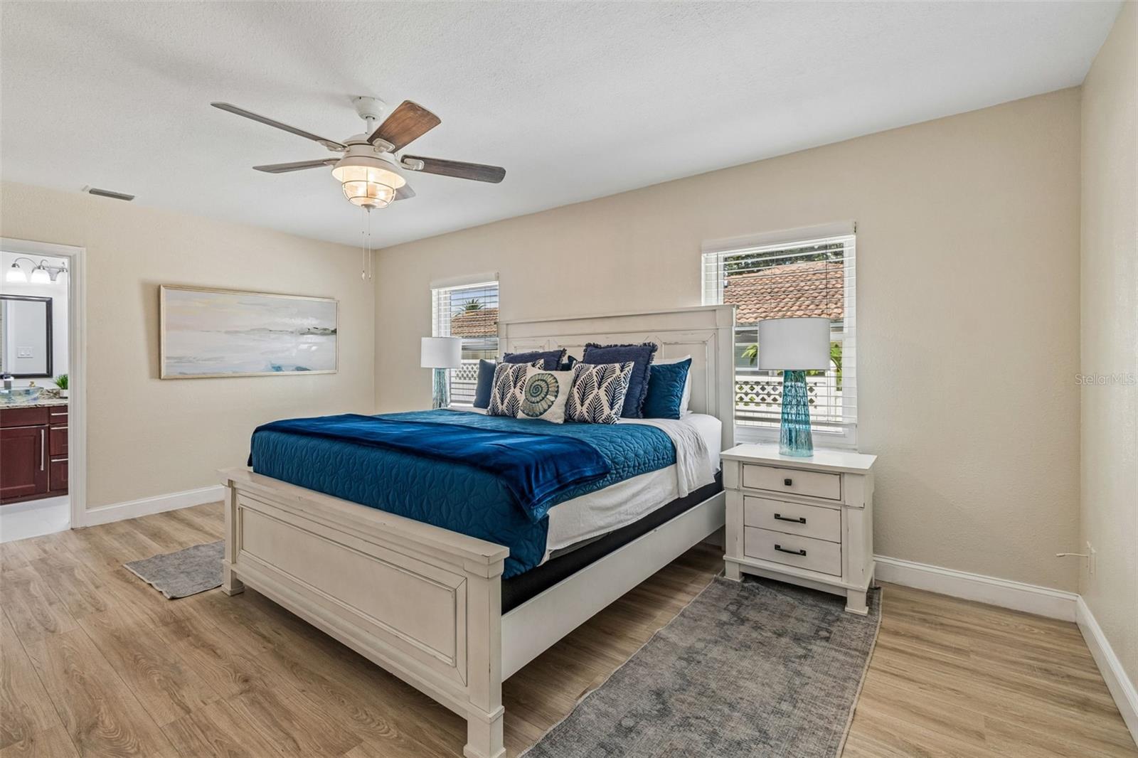 3282 HONEYSUCKLE RD — photo 40