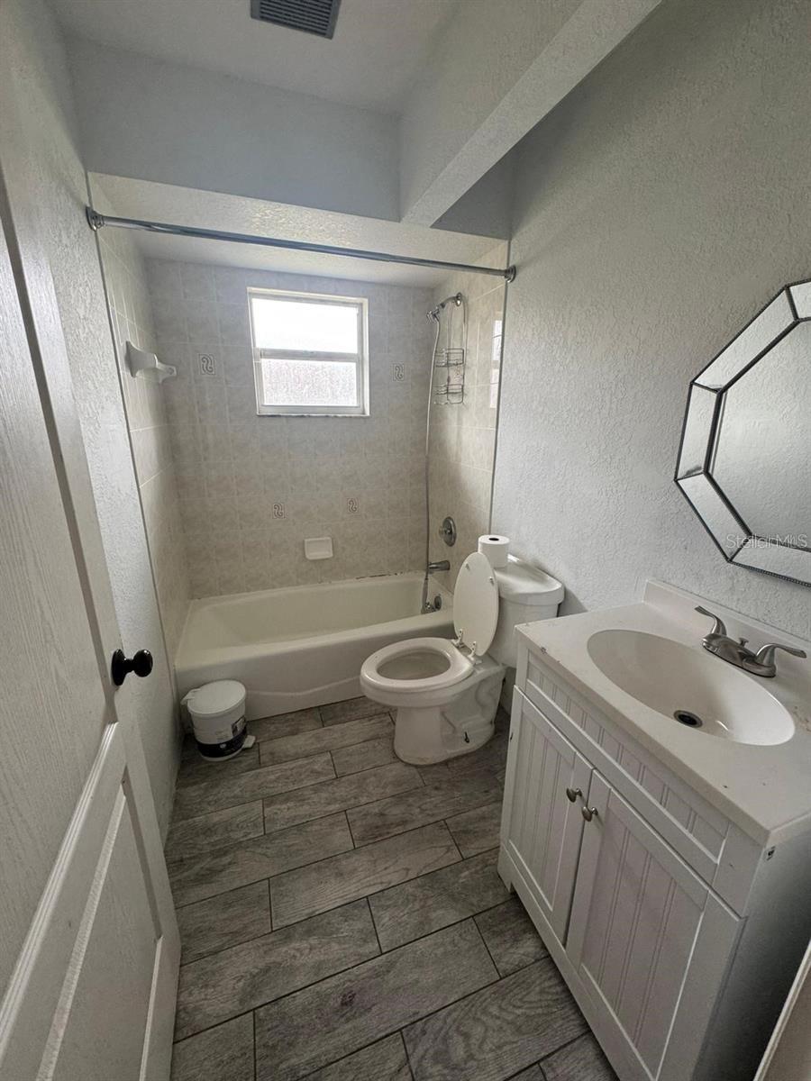 4016 BULA LN — photo 3