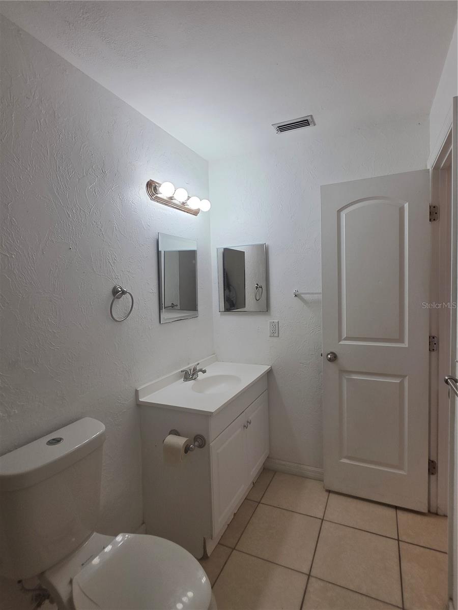 5664 25TH STREET CIR E — photo 39