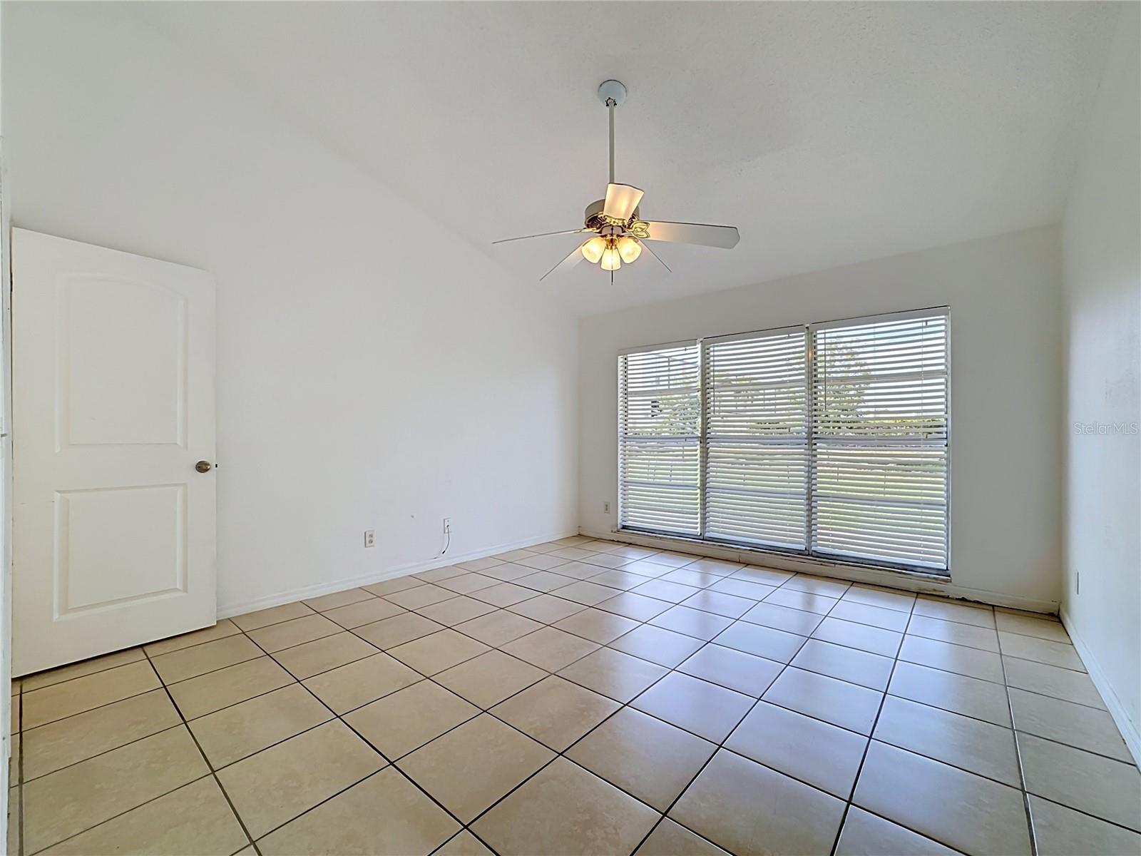5664 25TH STREET CIR E — photo 27