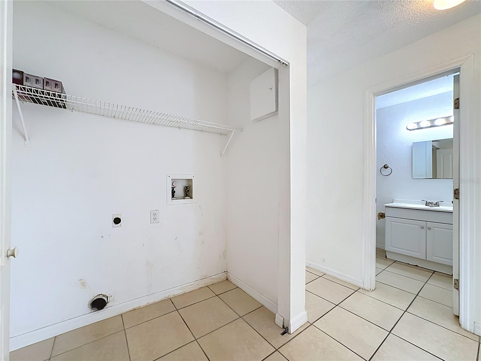 5664 25TH STREET CIR E — photo 55