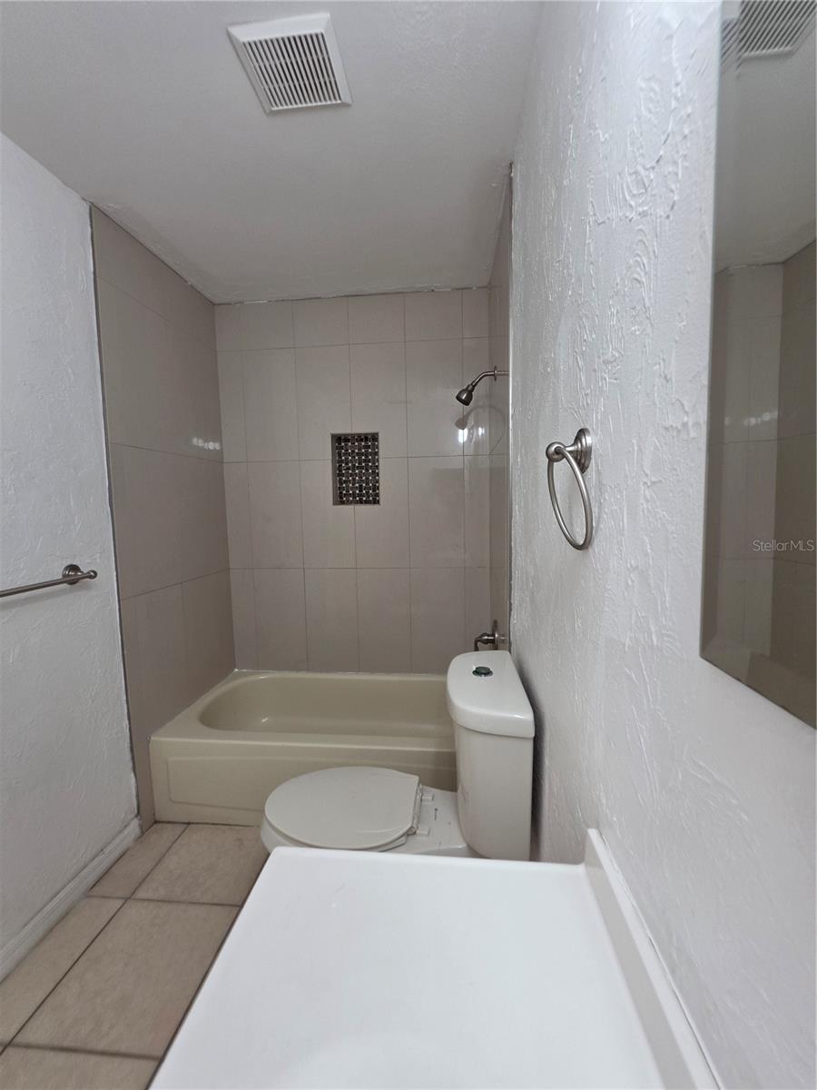 5664 25TH STREET CIR E — photo 92