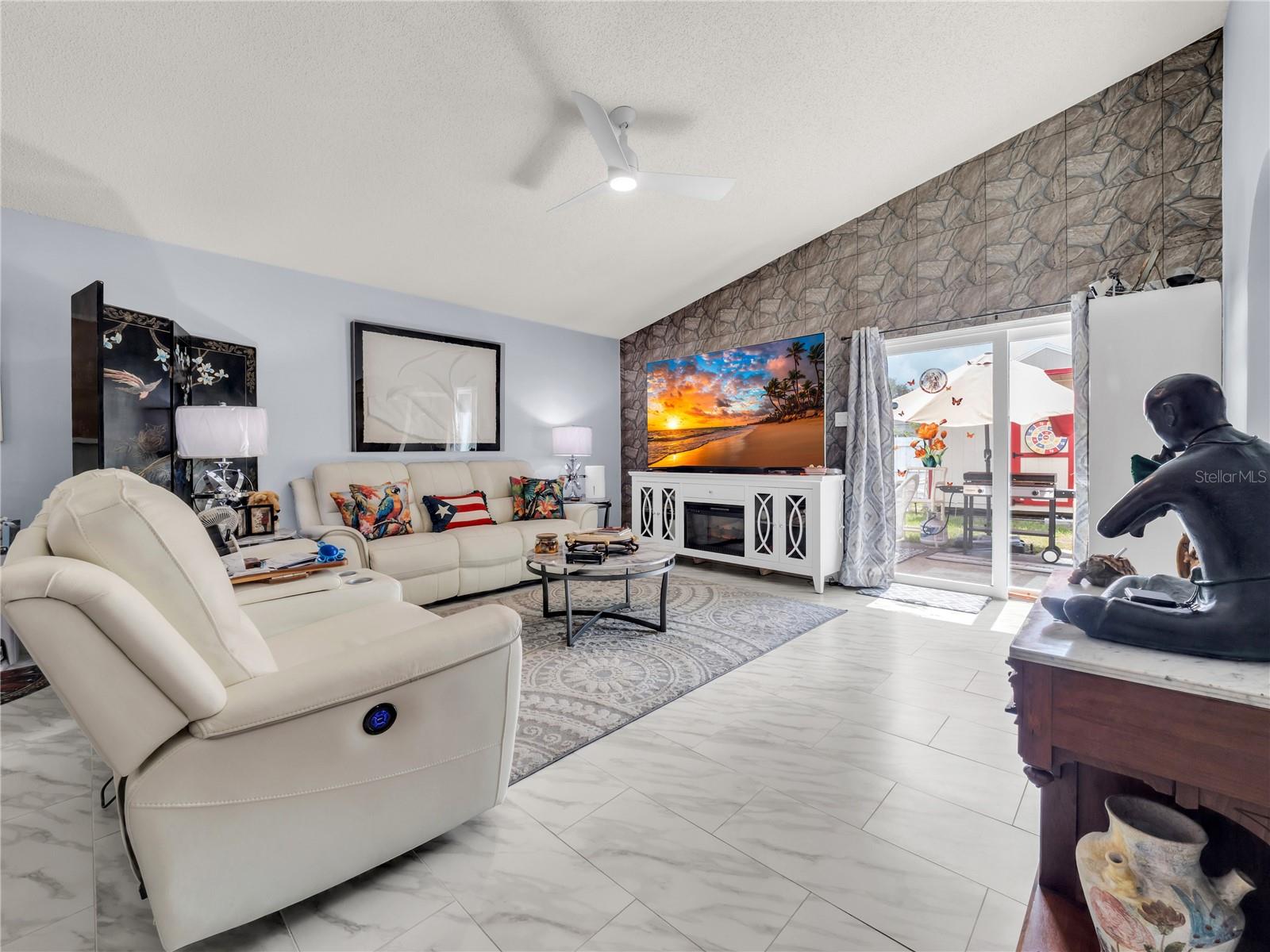 1604 COPPERSMITH CT — photo 14