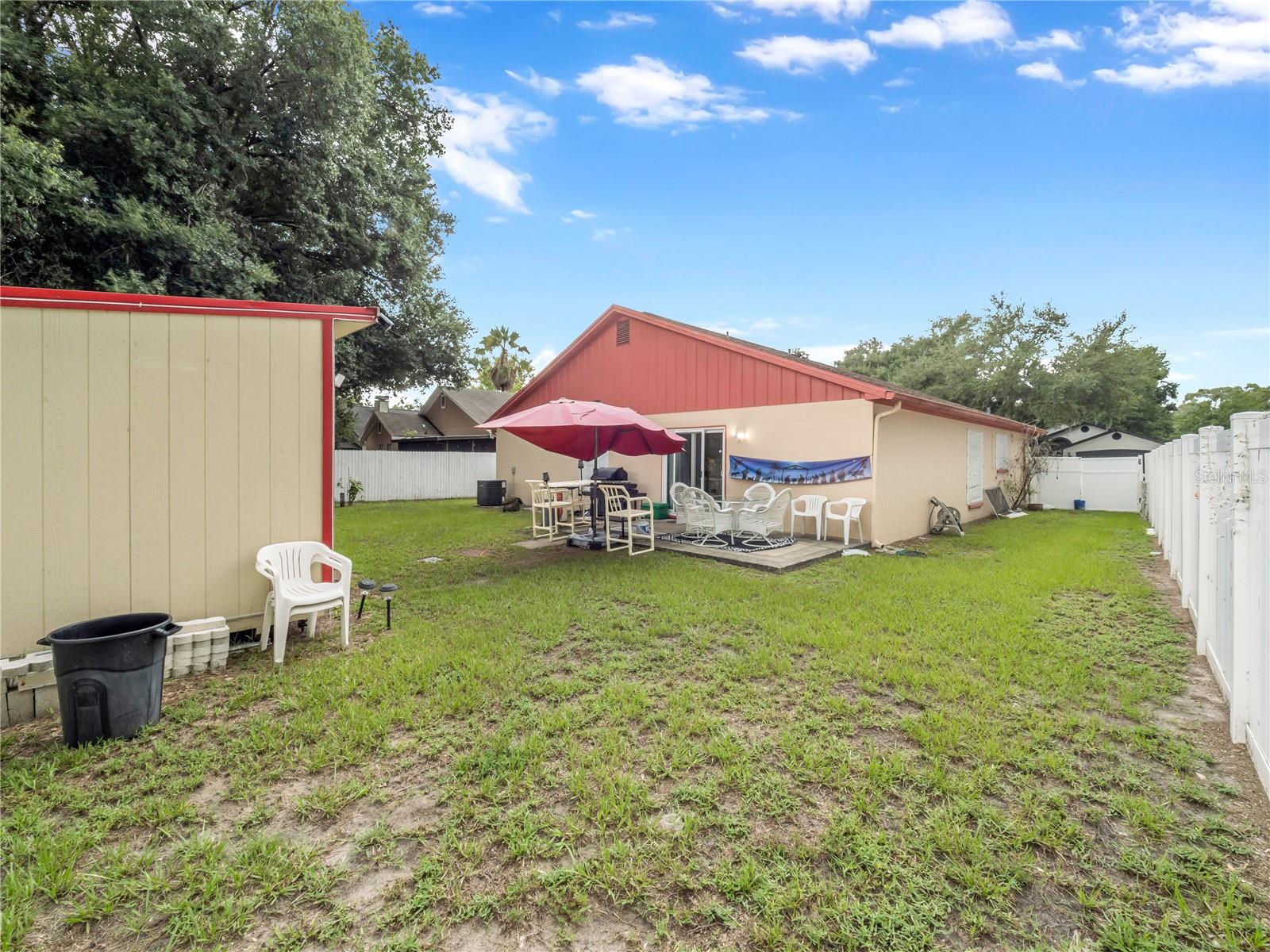 1604 COPPERSMITH CT — photo 29