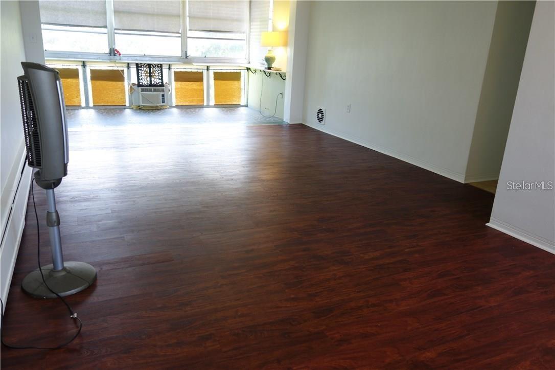 200 N BETTY LN #2E — photo 3