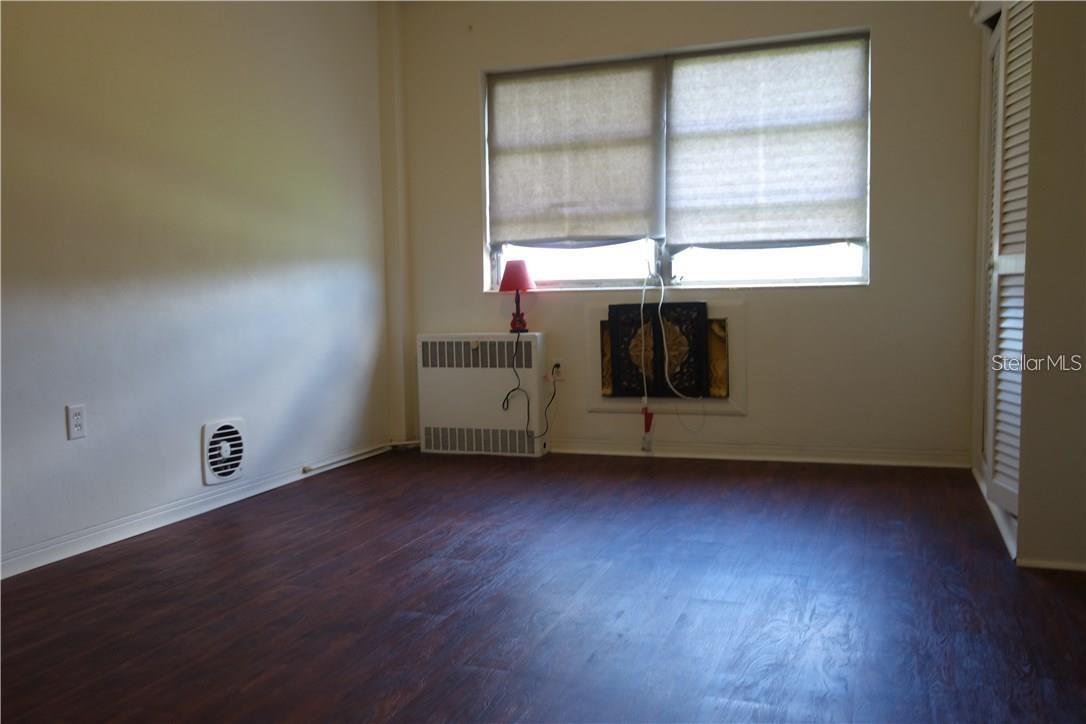 200 N BETTY LN #2E — photo 9