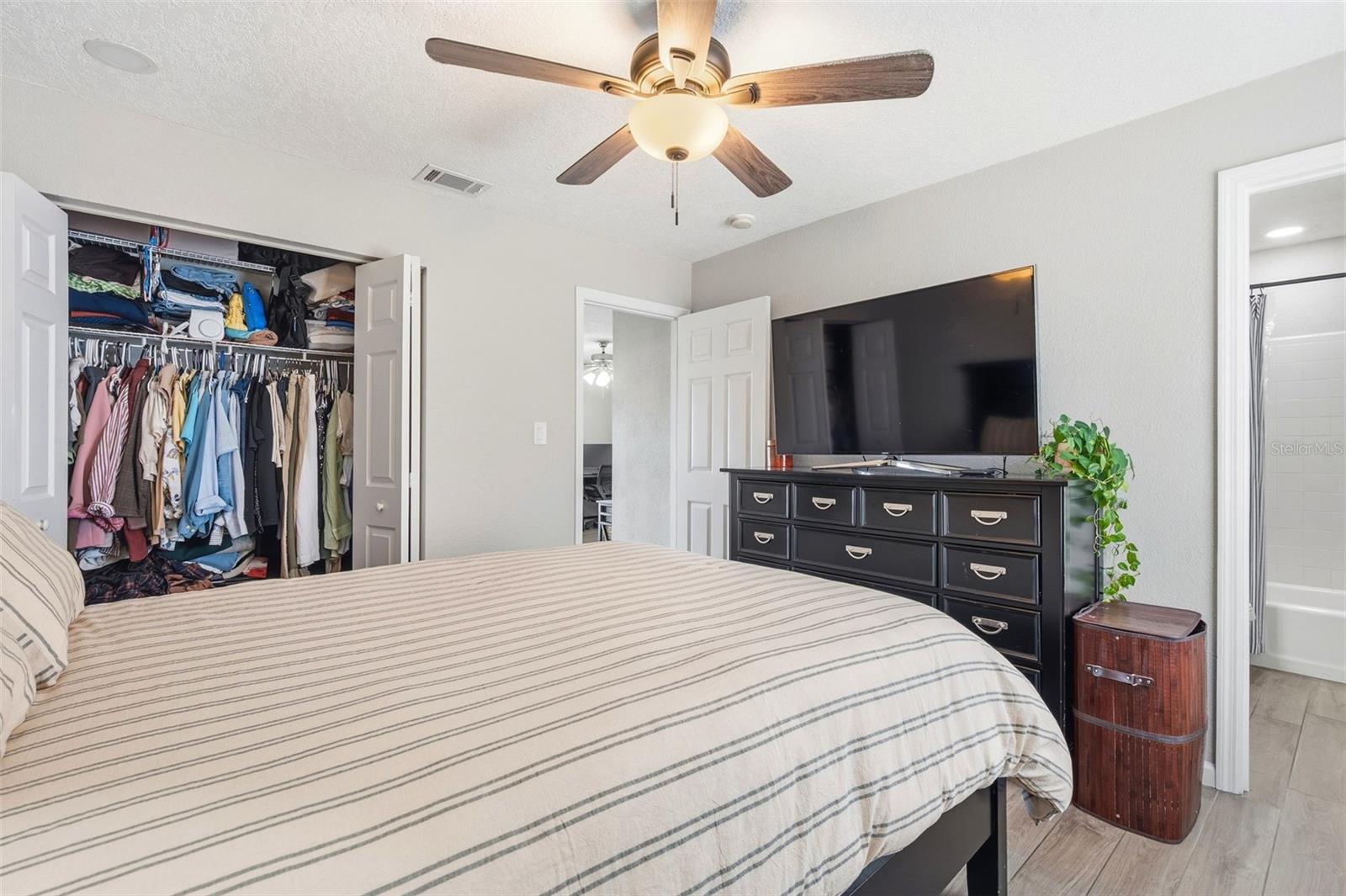 4725 COQUINA KEY DR SE #D — photo 17